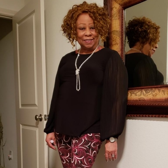 Meet your Posher, D'jay - Picture 1 of 1